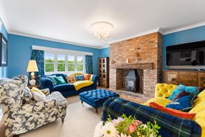 Living Room- click for photo gallery